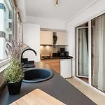 Апартаменти Spacious 506