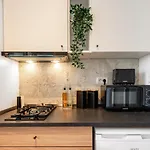 Spacious 506 شقة بوخارست