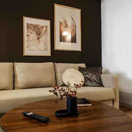 Spacious 506 Apartment Bucharest