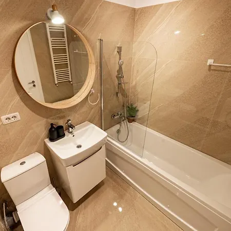 Apartment Spacious 506 Bucharest